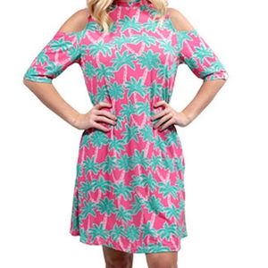 Simply Southern Palm Cold shoulder dress sz. Med.